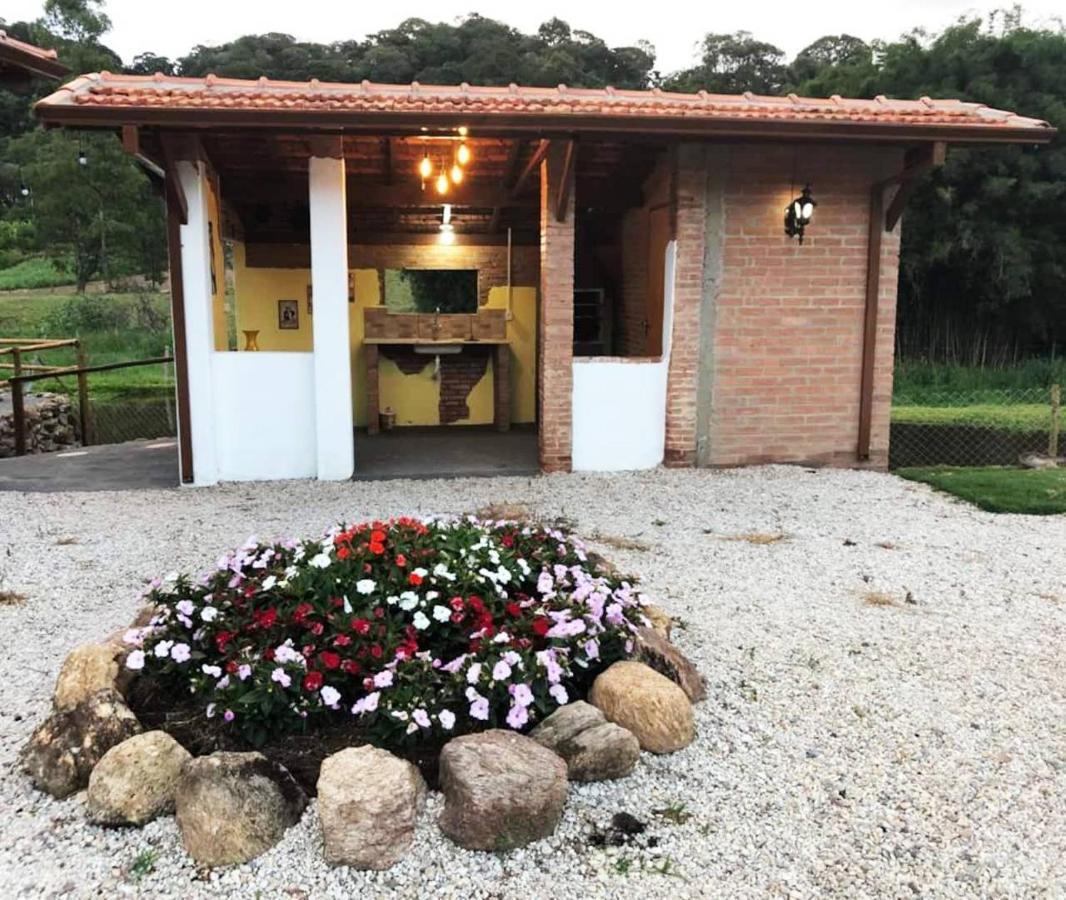 Sitio No Interior De Sp Para Curtir A Natureza Águas da Prata Exterior photo